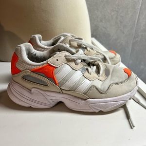 Adidas kids sneakers size 3.5